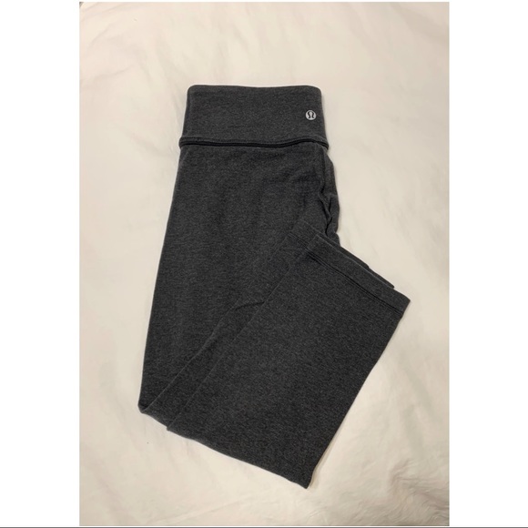 lululemon athletica Pants - Lululemon Wunder Under Crop Leggings Gray Size 4